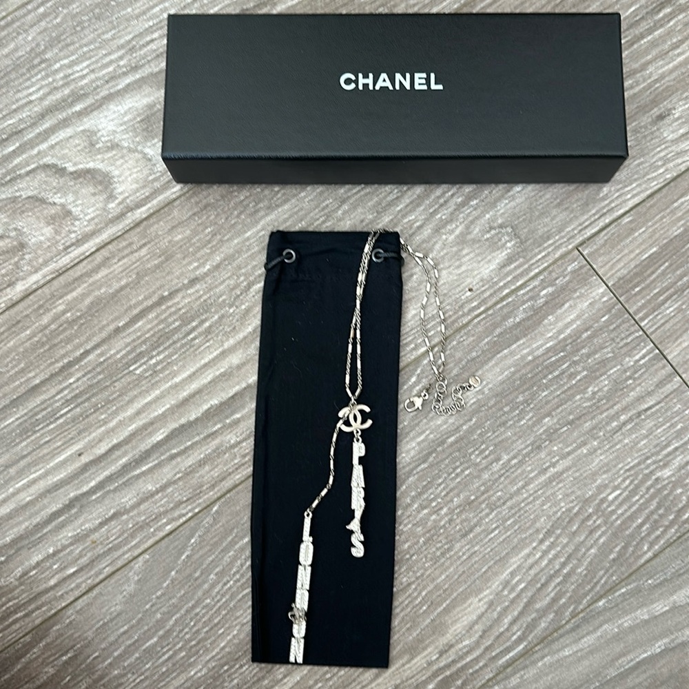 CHANEL Collier Necklace - brand new